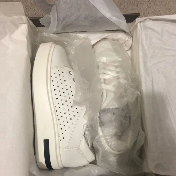 Paolo White Leather Kendra Sneakers - Picture 2 of 4